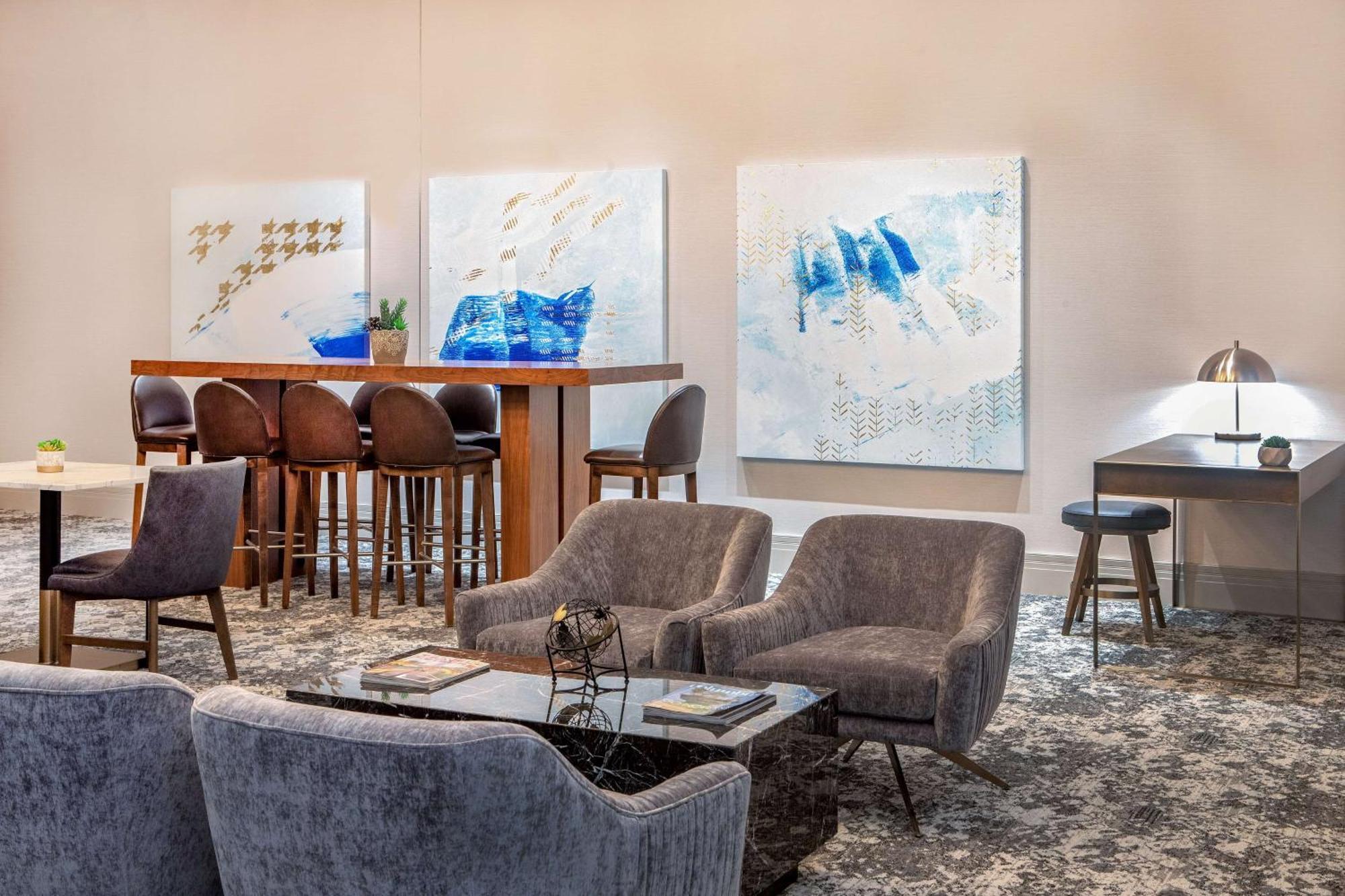 Отель Hilton Columbus/Polaris Экстерьер фото